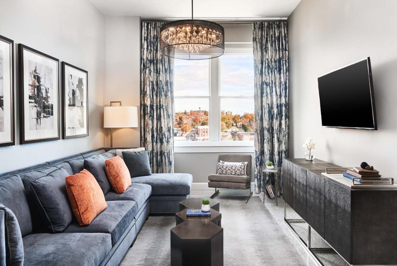 The Bristol Hotel Экстерьер фото