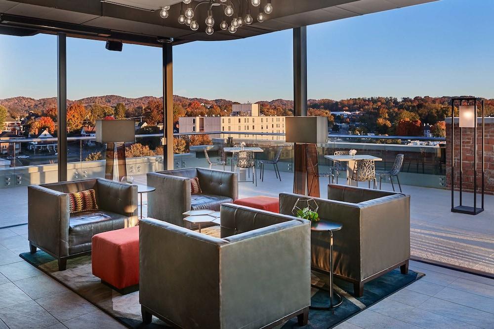 The Bristol Hotel Экстерьер фото