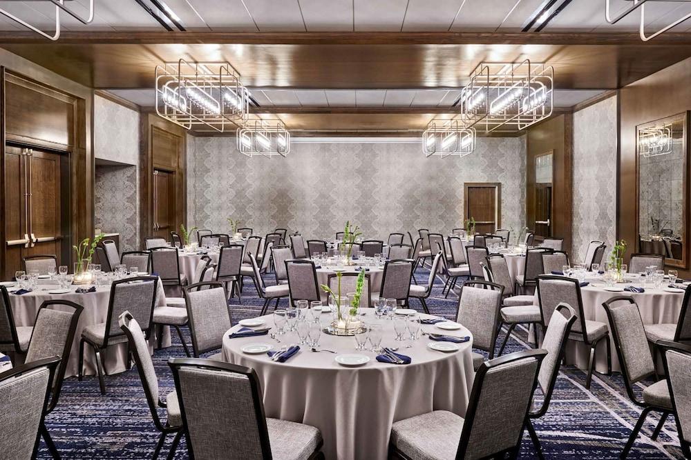 The Bristol Hotel Экстерьер фото